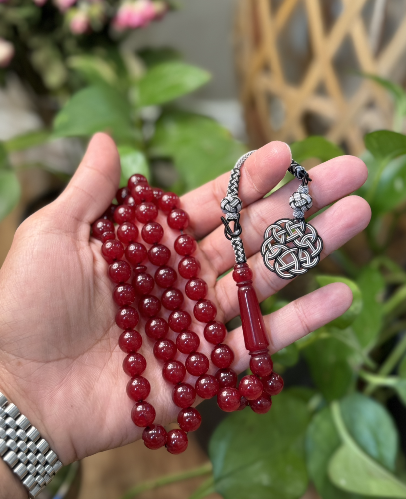 سبحة B44 بكلايت حجر بلجيكي مع طربزونه تركية فضة عدد الخرز 51 مقاس الخرز 10 ملي