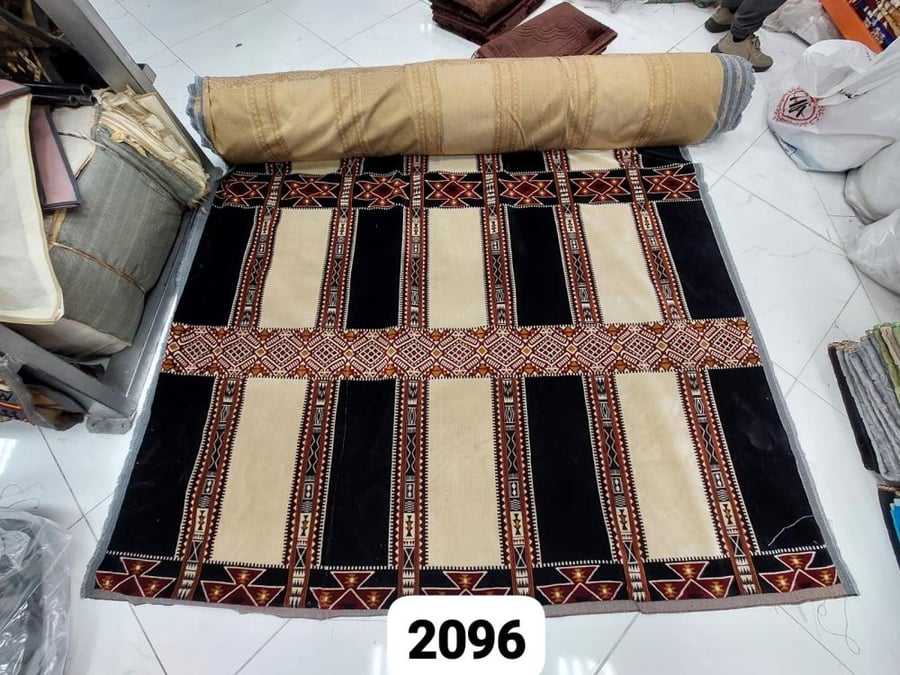 ‏فرشات قطيفة تركية 2*3 اسود