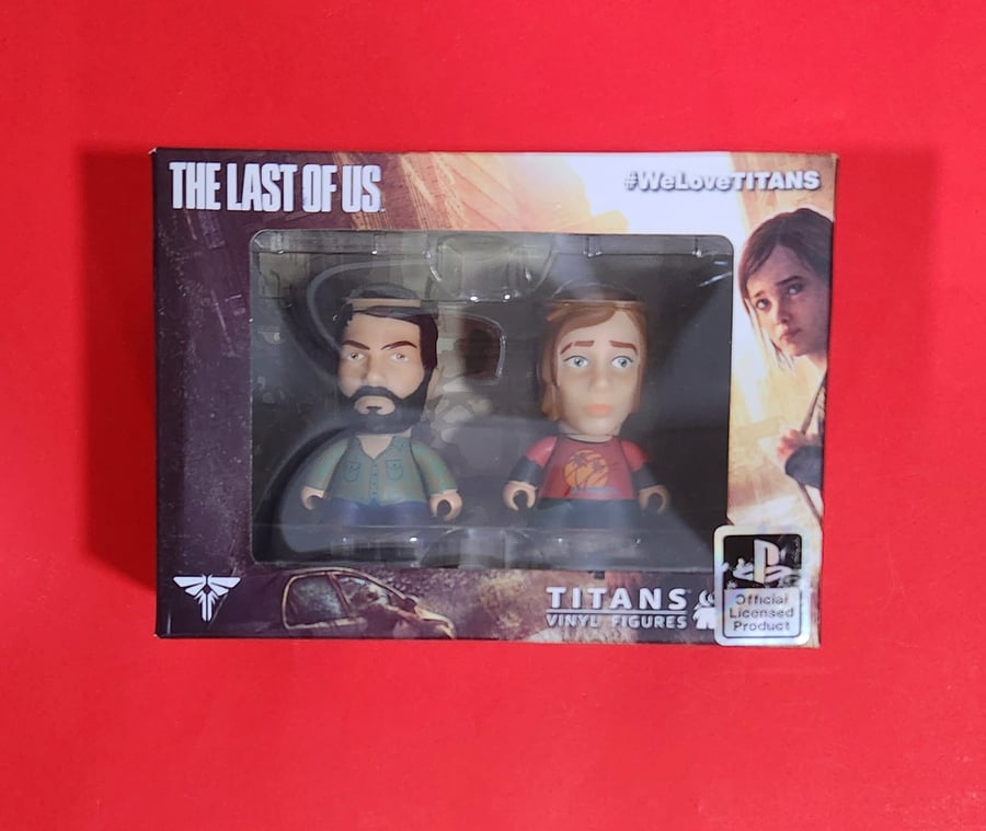 The Last of Us Joel Ellie Titans Vinyl Figure Set