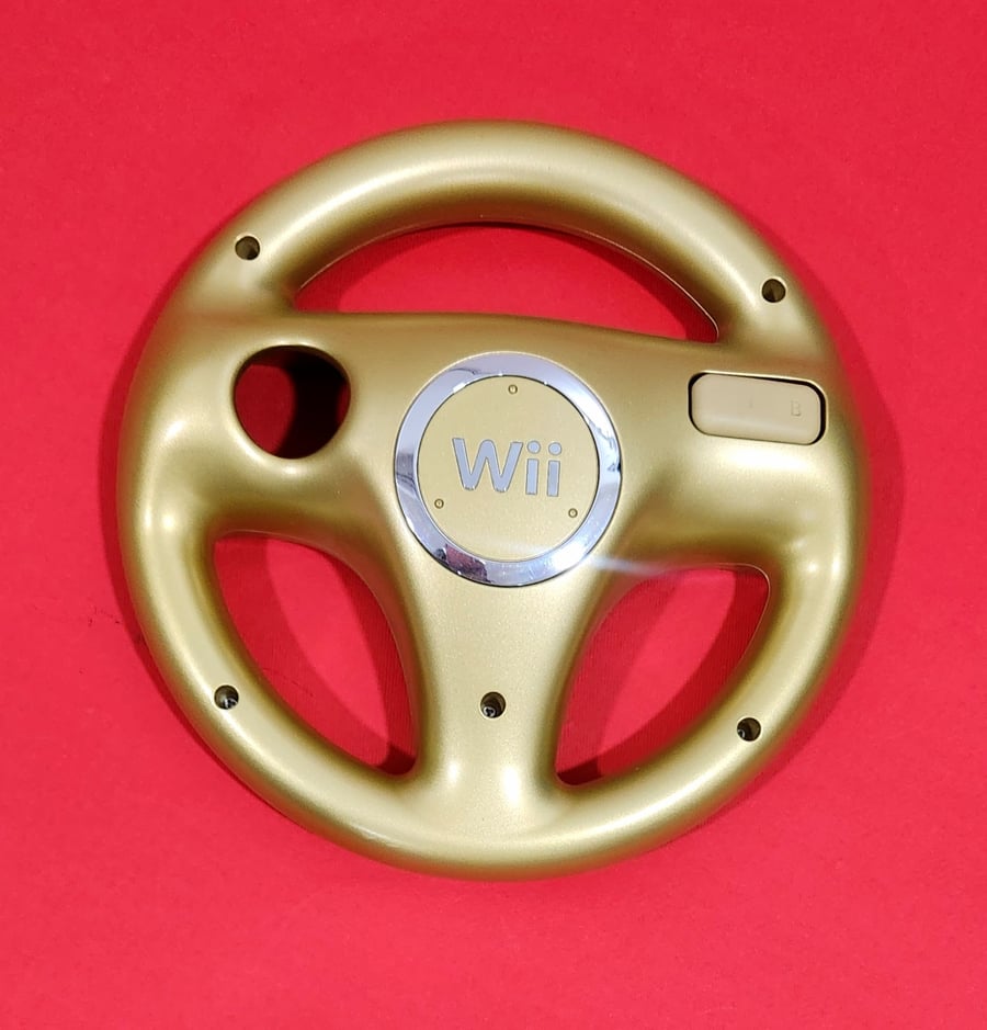 Mario Kart Wii Steering Wheel-Gold Nintendo Club Exclusive