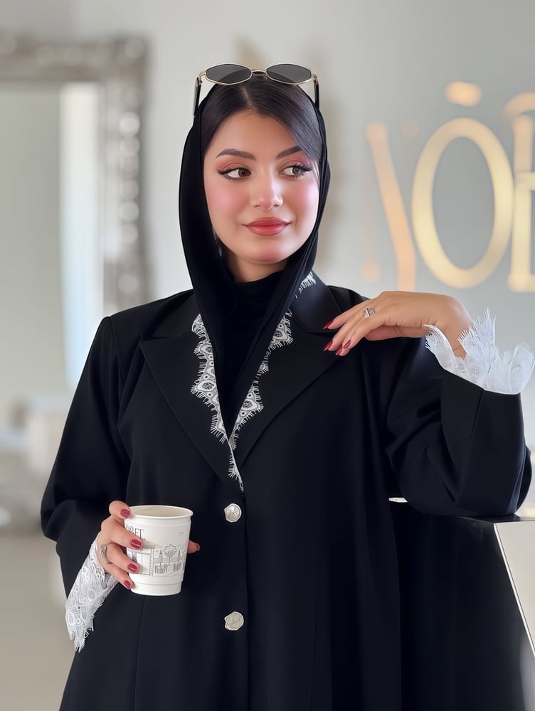 احدث العبايات السمراء