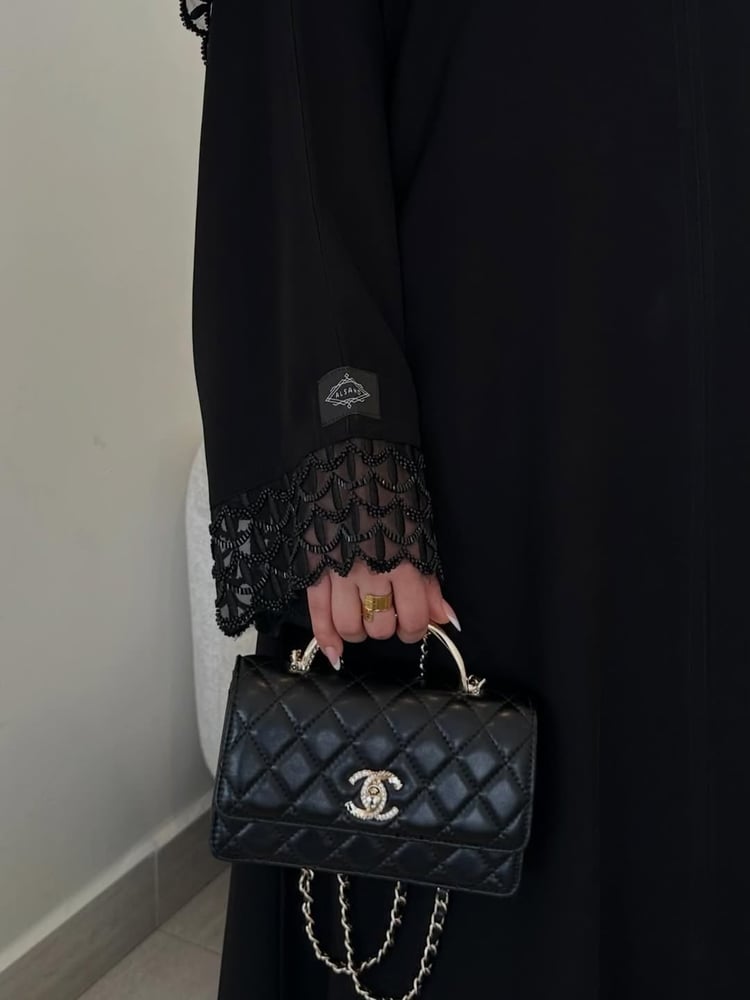 عبايات الجنان