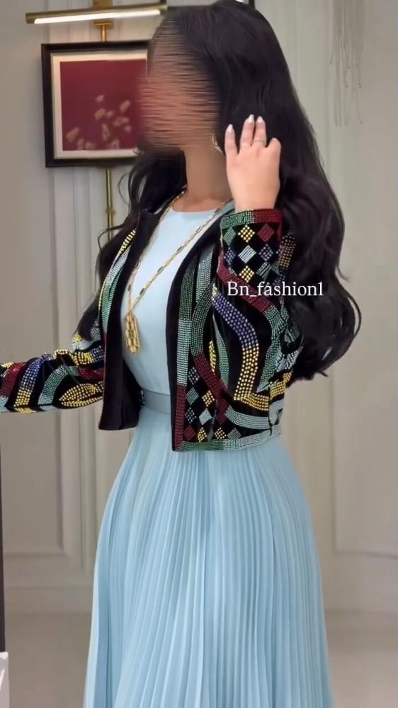 فستان سهرة شيفون جورجيت مع جاكيت مرصع بالفصوص