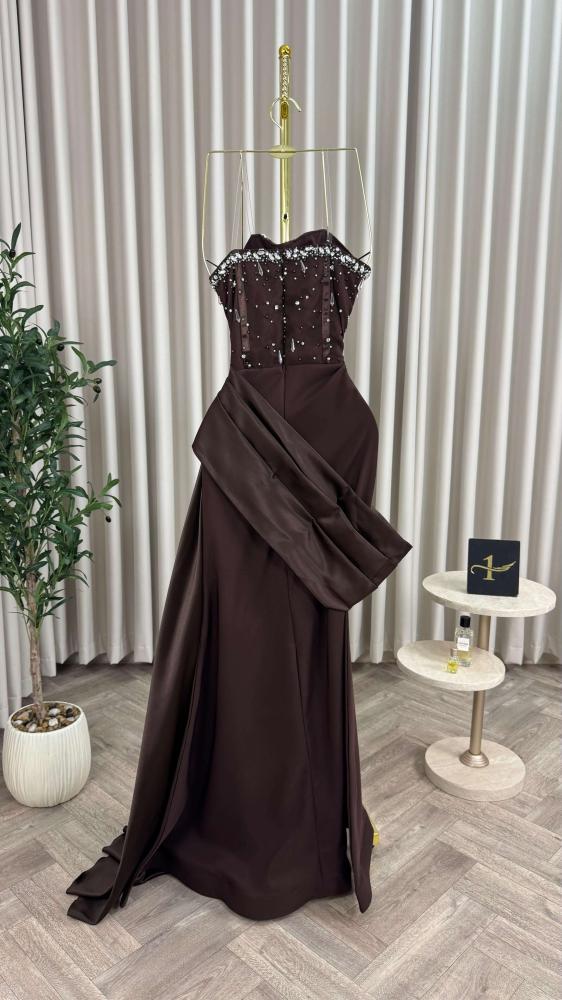 Women's evening dress made of Barbie fabric and luxurious taffeta with an elegant design and shiny decorations - multiple sizes available