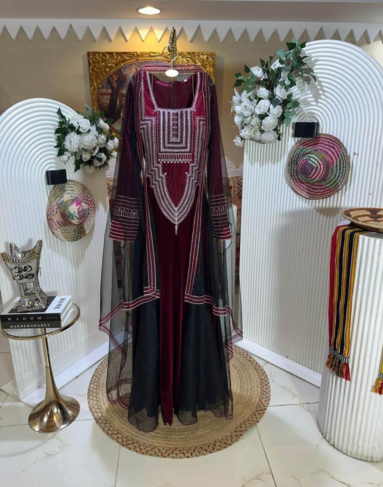 فستان عسيري مخمل مطور - أناقة التراث بلمسة ملكية