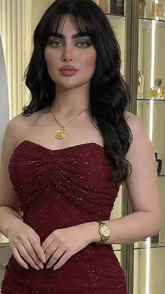 فستان سهرة عنابي مزموم براق - قصة حورية البحر