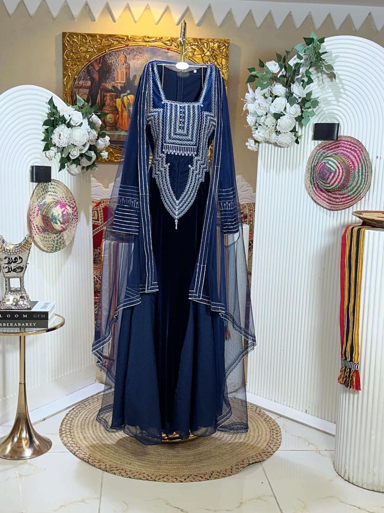 فستان عسيري مخمل مطور - أناقة التراث بلمسة ملكية