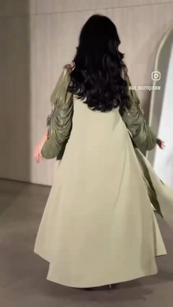 فستان باربي كرنكل تطريز يدوي