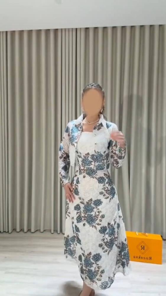 فستان برنت دانتيل فصوص بطانه باربي