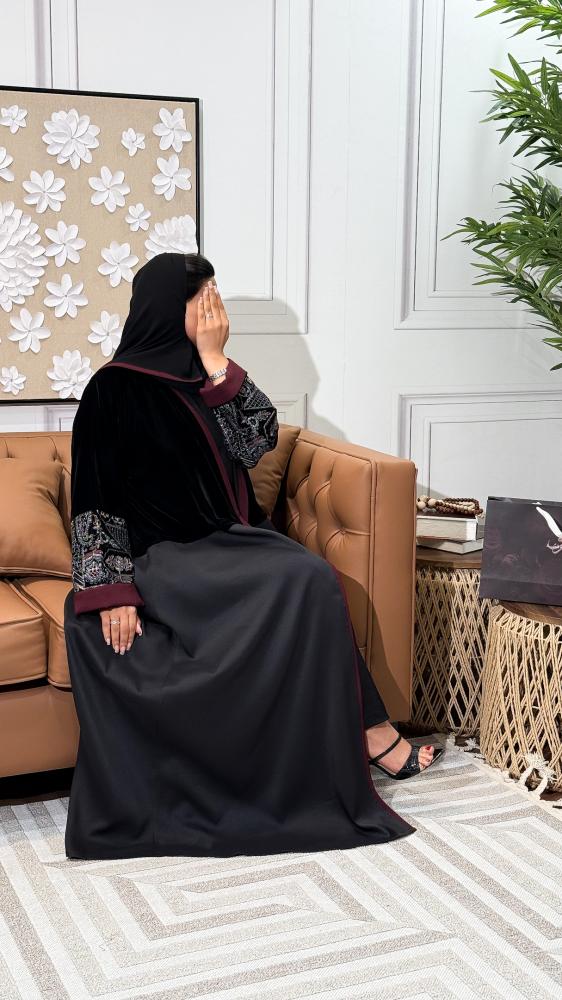 عباية فيولا