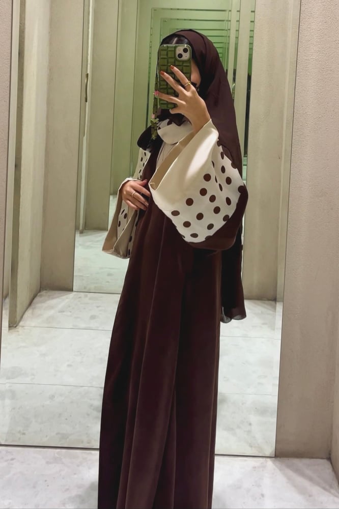 عباية Polka dots