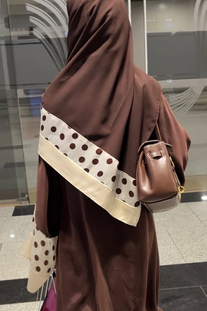 عباية Polka dots