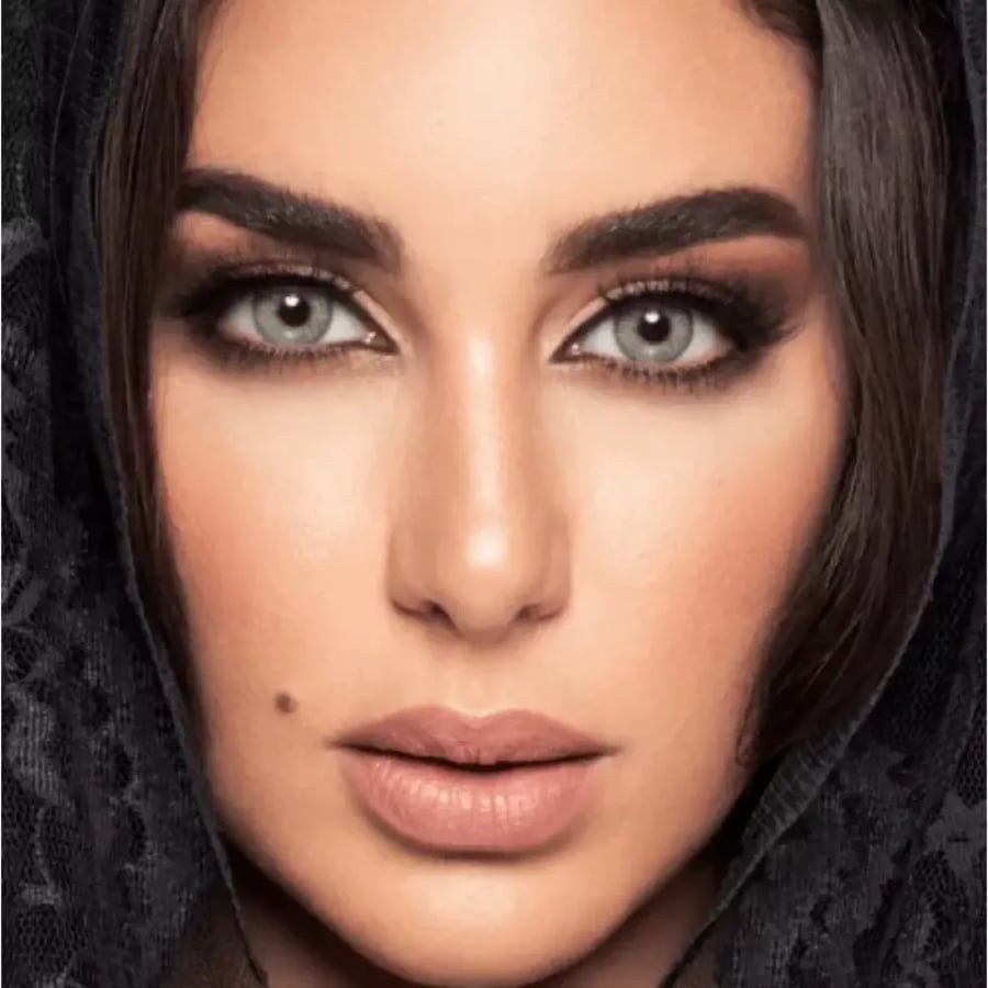 عدسات ملونة من لنس مي - كلاود