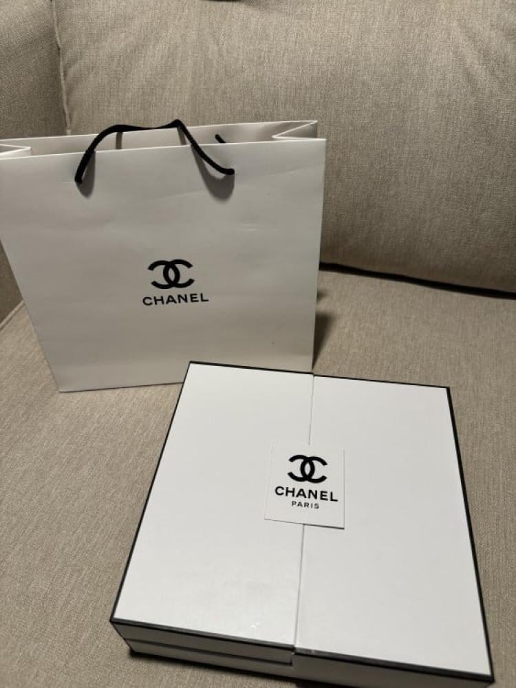 Gabriel Chanel collection perfume and shower gel