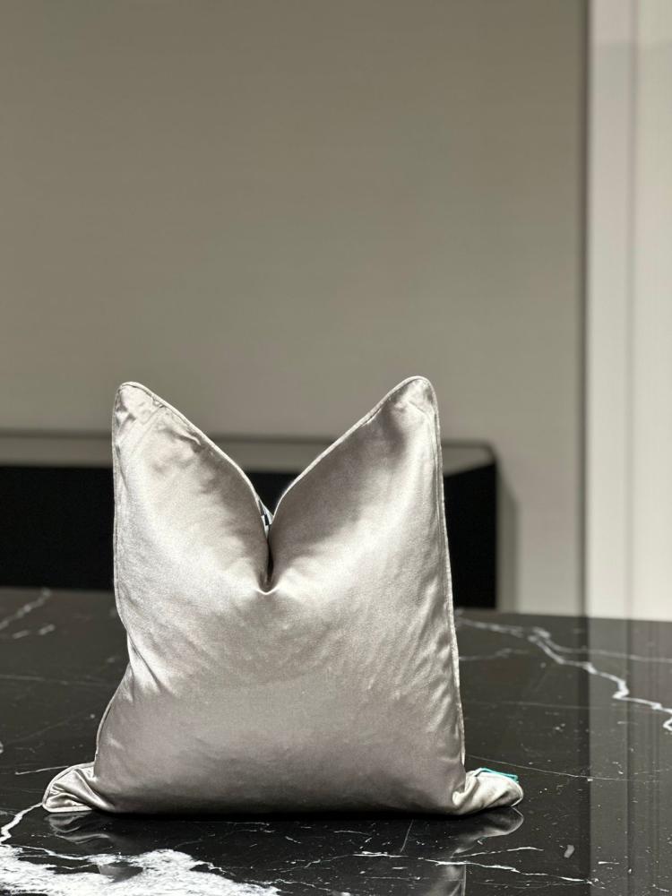Pillow cover