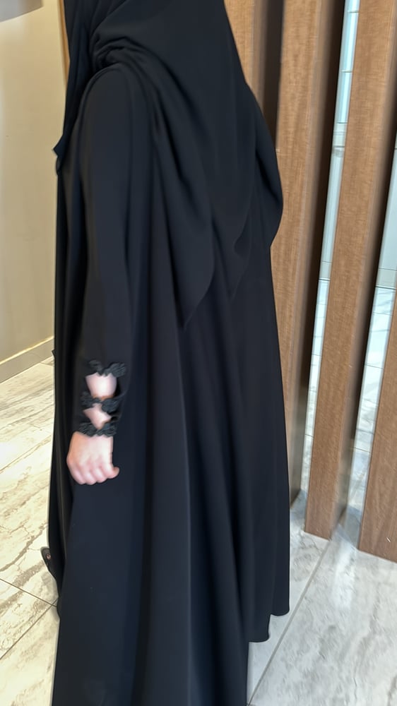 عبايه حور