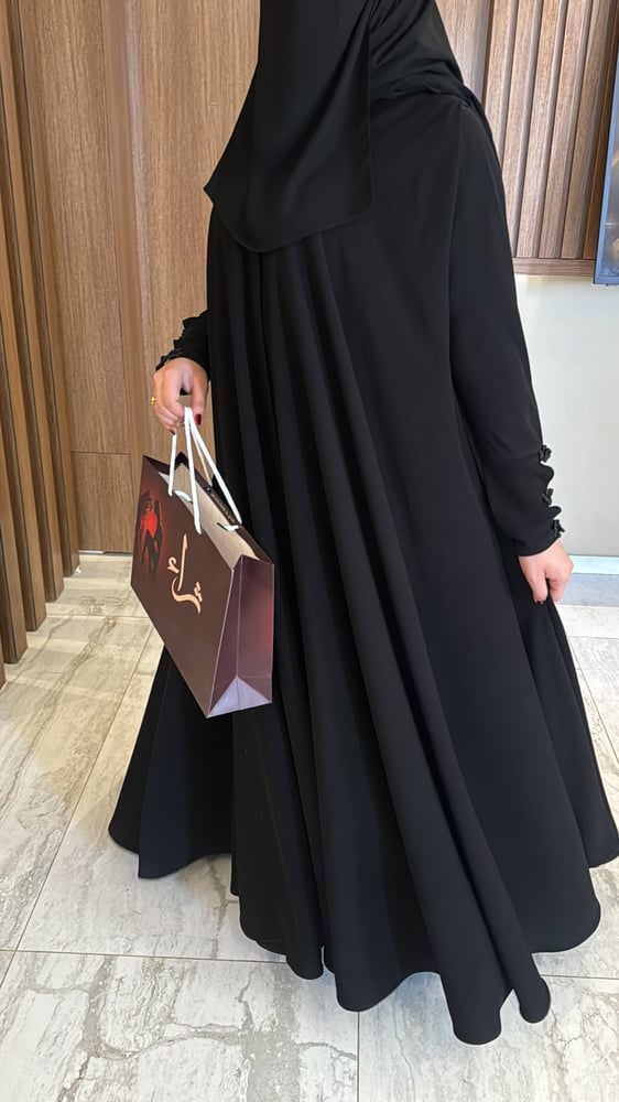 عبايه حور