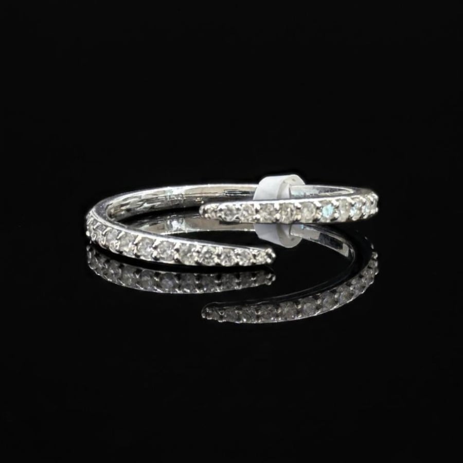 Natural diamond ring