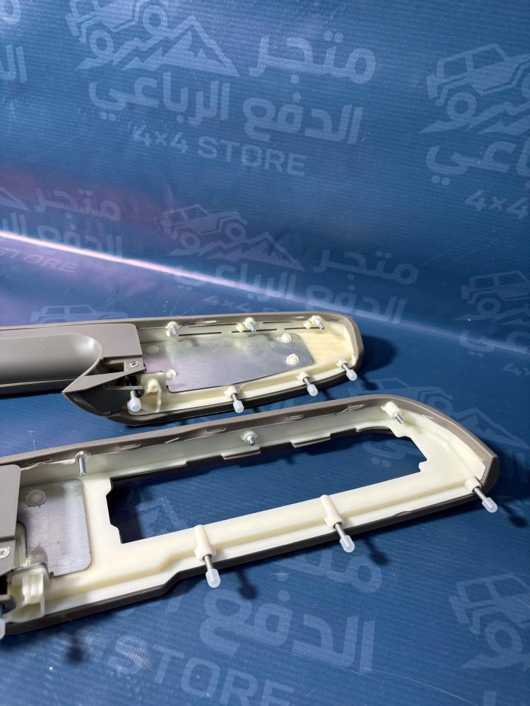 ديكور يد باب داخلي جمس يوكن افلانش 2010-2014 امامي رصاصي