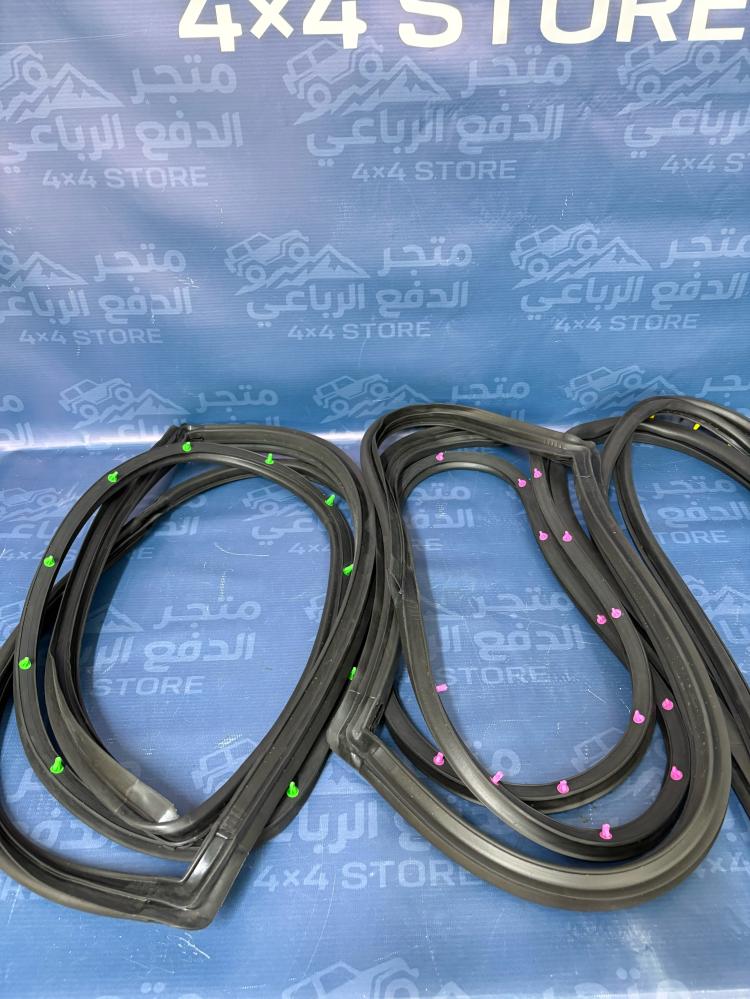 جلدة هواء ابواب لاندكروزر 90الى97 طقم كوبي