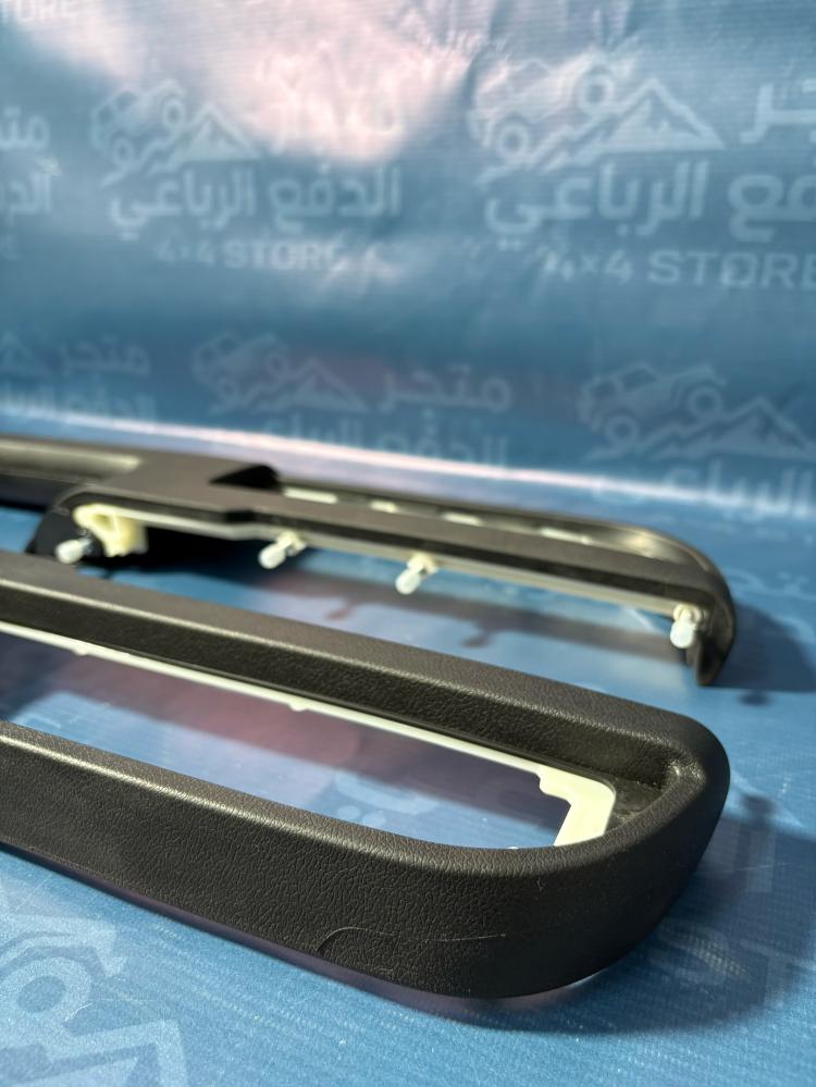 ديكور يد باب داخلي جمس يوكن افلانش 2010-2014 امامي اسود