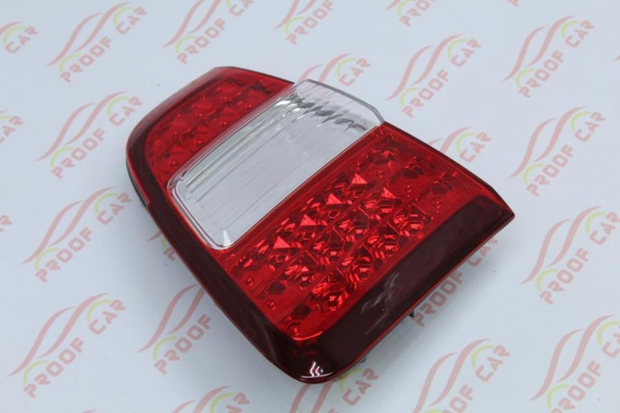 اصطبات خلفية لاندكروزر 2006 الى 2007 ديبو