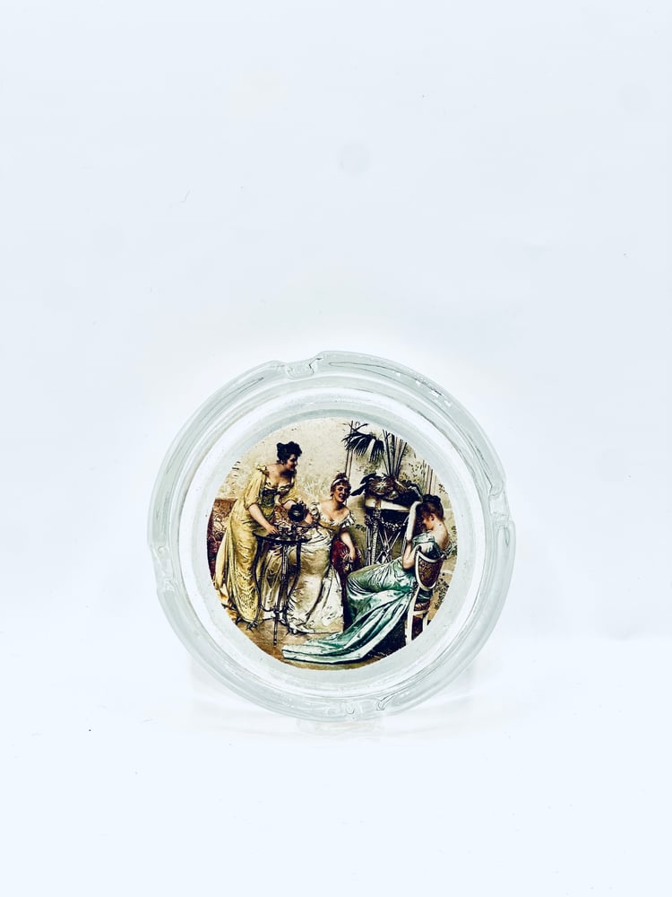 طفاية سجائر - Ashtray