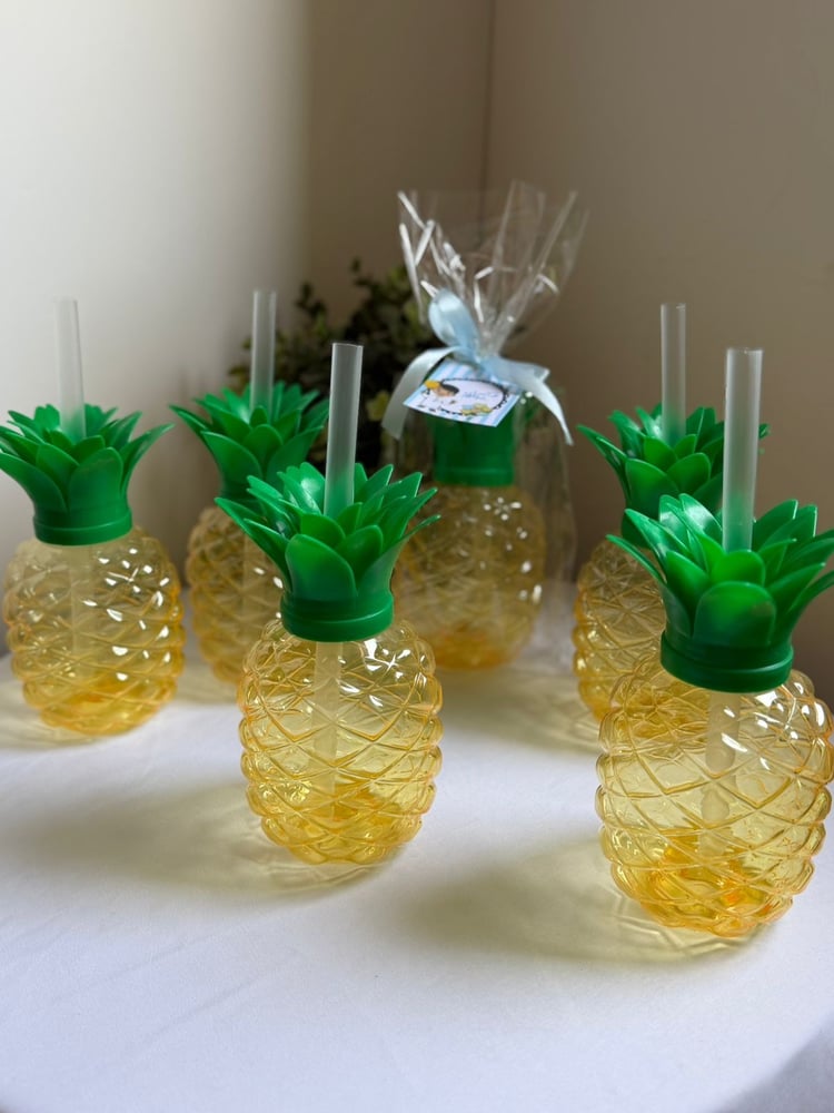 Pineapple cup