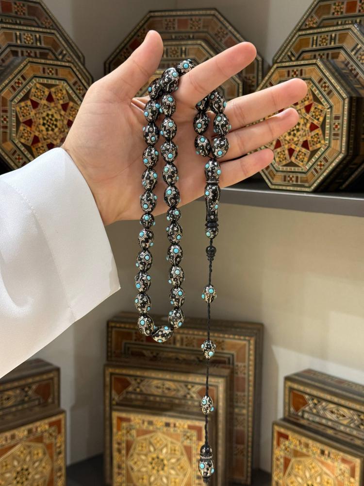 مسابح يسر طبيعي تطعيم فصوص فيروز - حجر السلطان ولك من الاسم نصيب