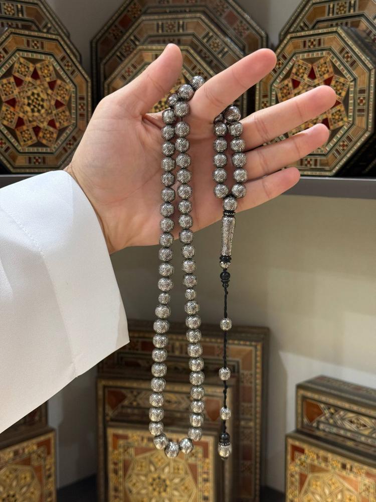 سبحة يسر طبيعي خراطة محمود طرزان كروي  - حجر السلطان ولك من الاسم نصيب