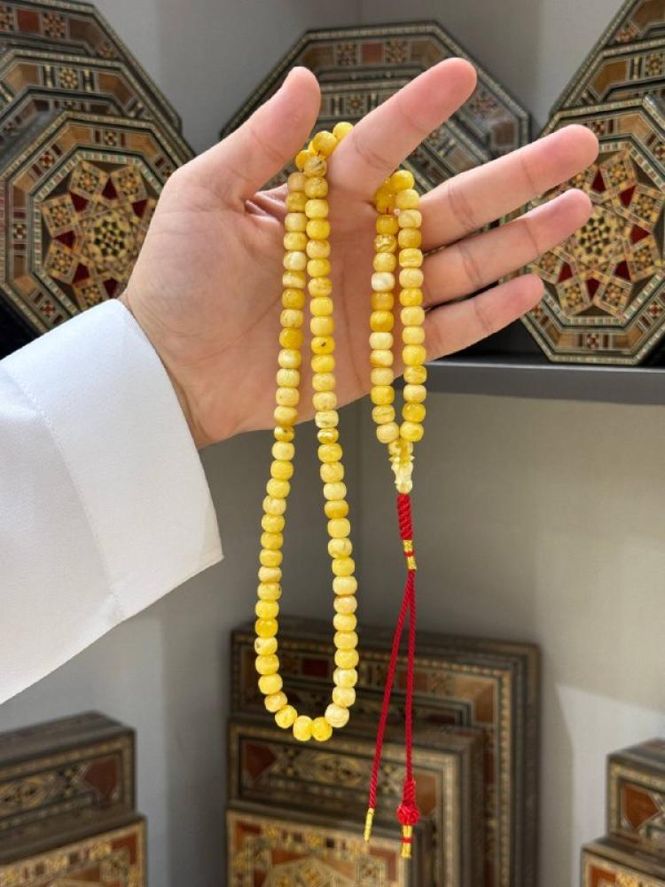 مسبحة كهرمان طبيعي كلنغرادي تفاحي - حجر السلطان ولك من الاسم نصيب
