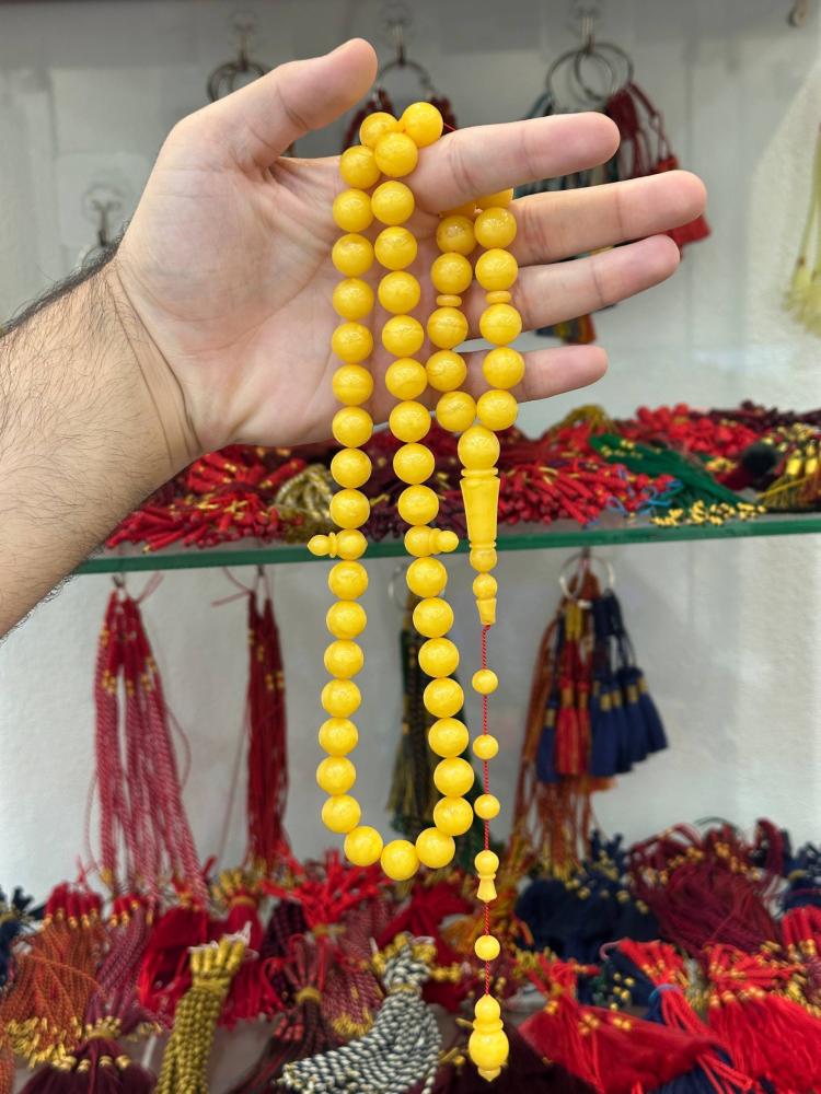 مسابيح كهرب طبيعي حجر واحد قديم - حجر السلطان ولك من الاسم نصيب