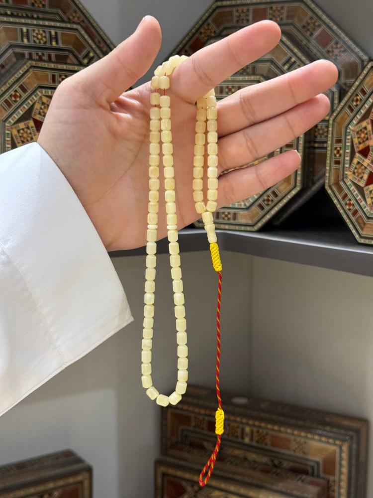 سبحة كهرب طبيعي اوكراني برميلي - حجر السلطان ولك من الاسم نصيب