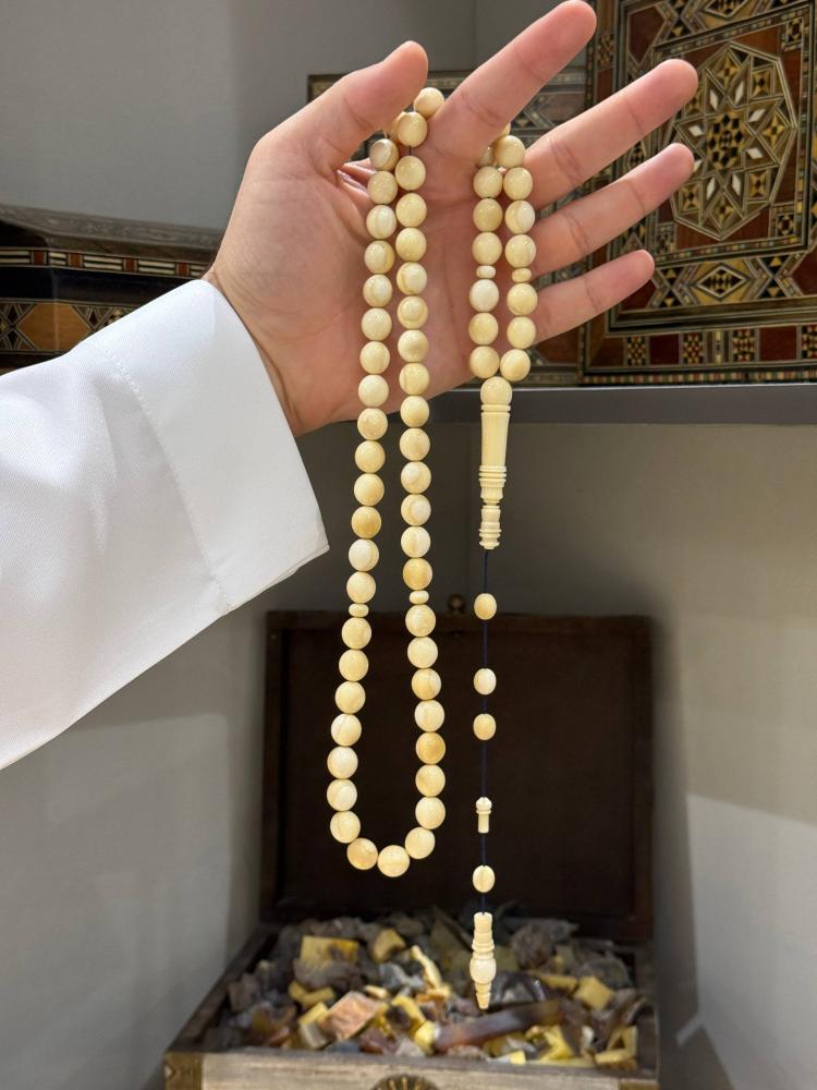 مسابيح عاج حوت عنبر طبيعي - حجر السلطان ولك من الاسم نصيب
