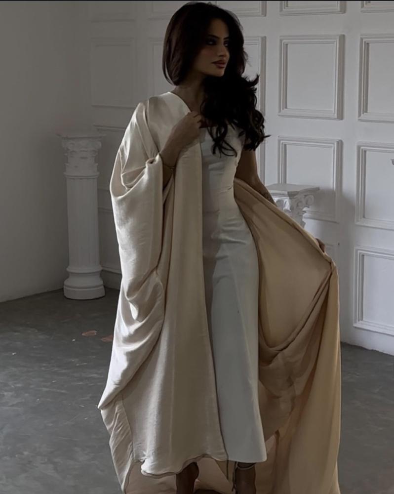 Empty abaya