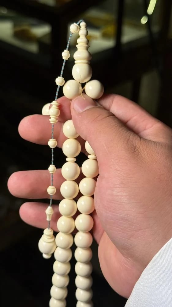 ضومنة صب قديم كريمي