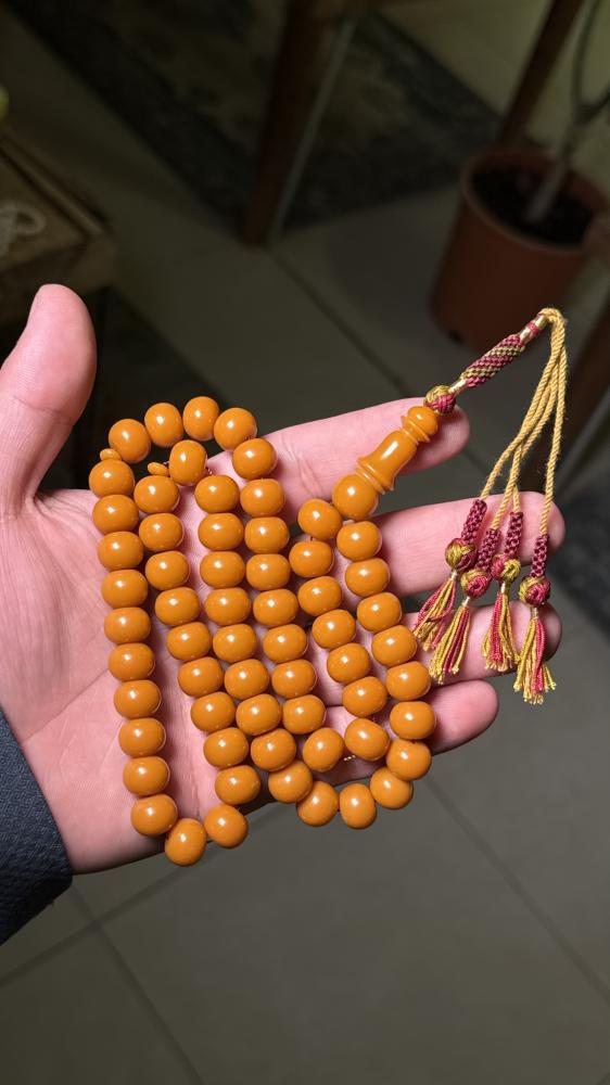 الكبتي من بلاطه