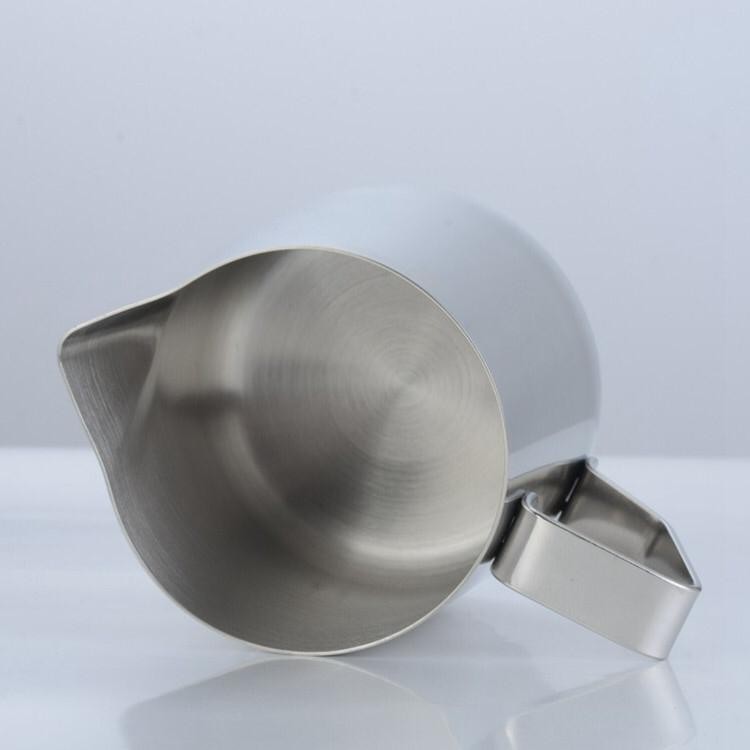 إبريق تبخير الحليب -  Classic Milk Frothing Pitcher
