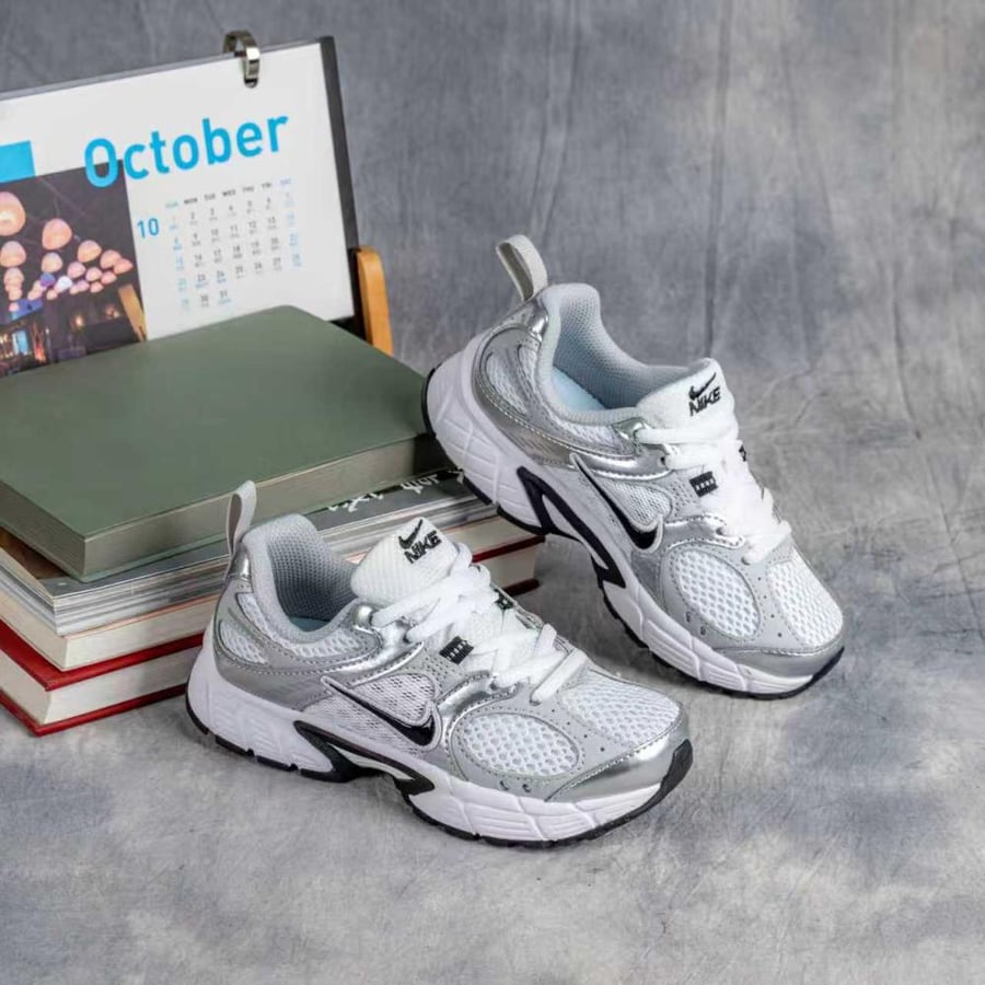 Nike Kids V5 RNR