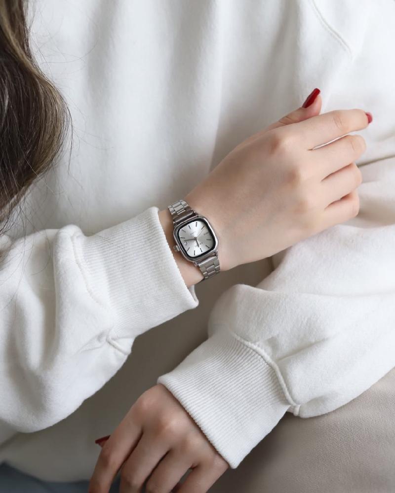 Casio Style - The elegance of the woman
