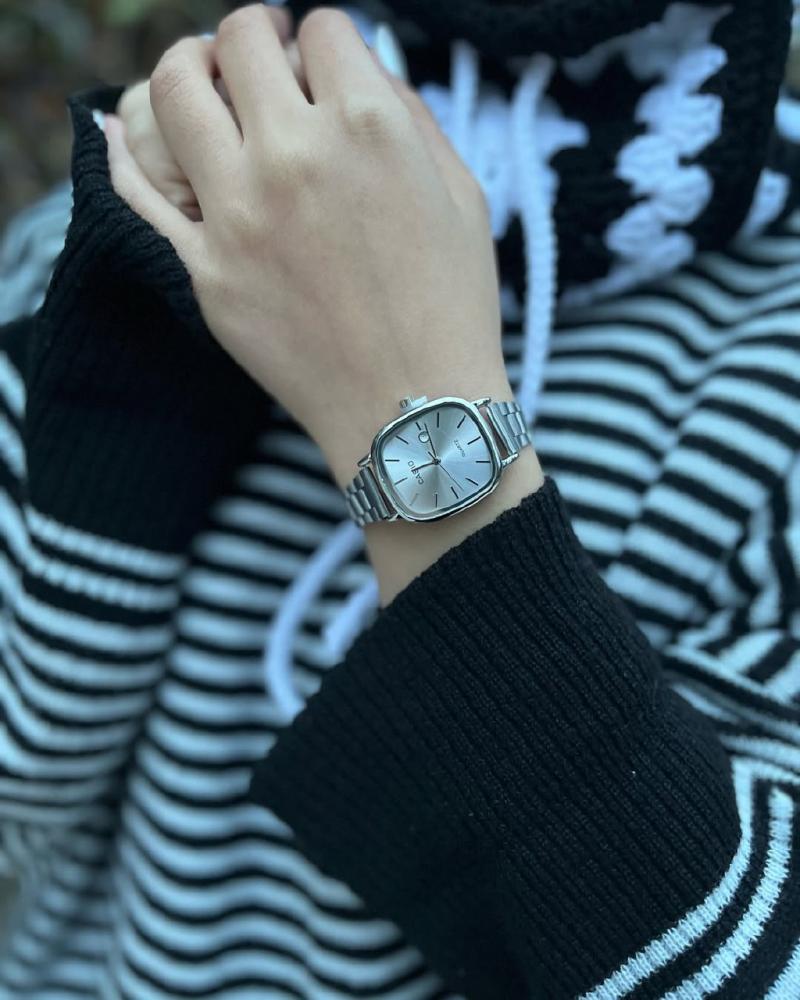 Casio Style - The elegance of the woman