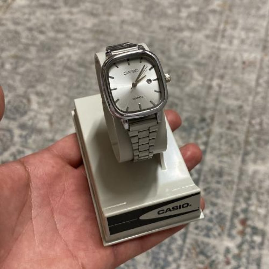 Casio Style - The elegance of the woman