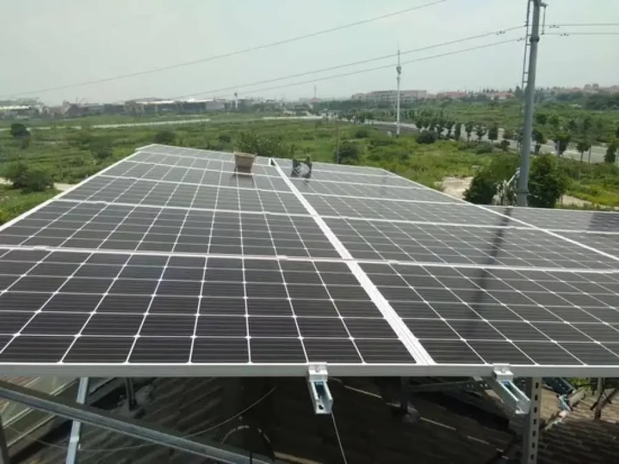 نظام الطاقة الشمسية للاستخدام التجاري 80kw محطة الطاقة الشمسية الكهروضوئية للاستخدام الصناعي