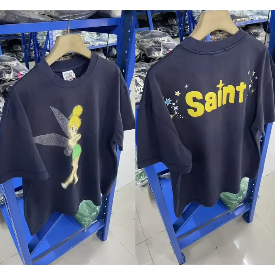 تي شيرت صيفي 2026ss من SAINT بياقة دائرية وتصميم فضفاض غير رسمي من القطن بنقش حروف Ba