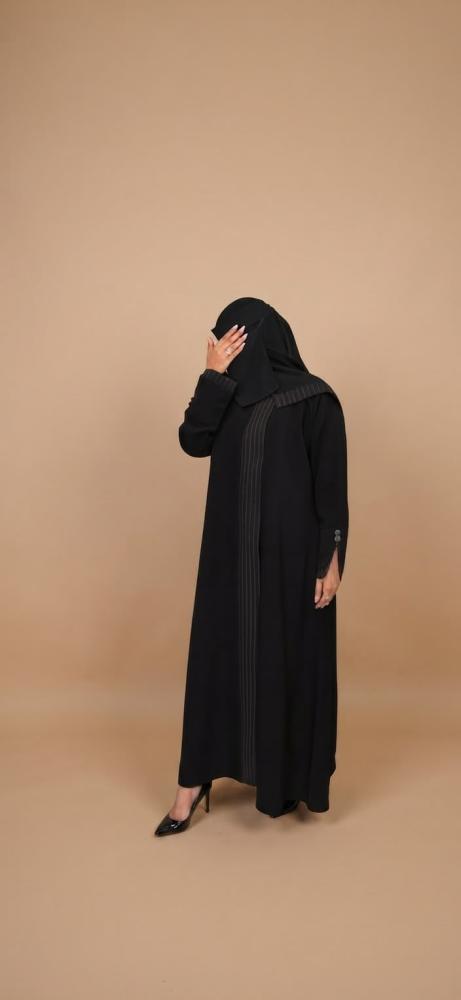 منى