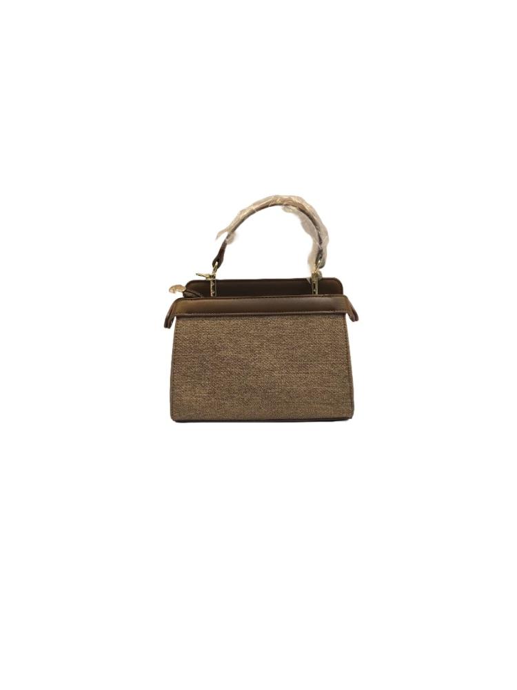 A women's bag medium brown color