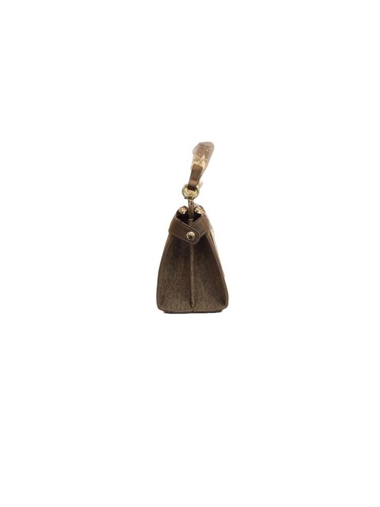 A women's bag medium brown color
