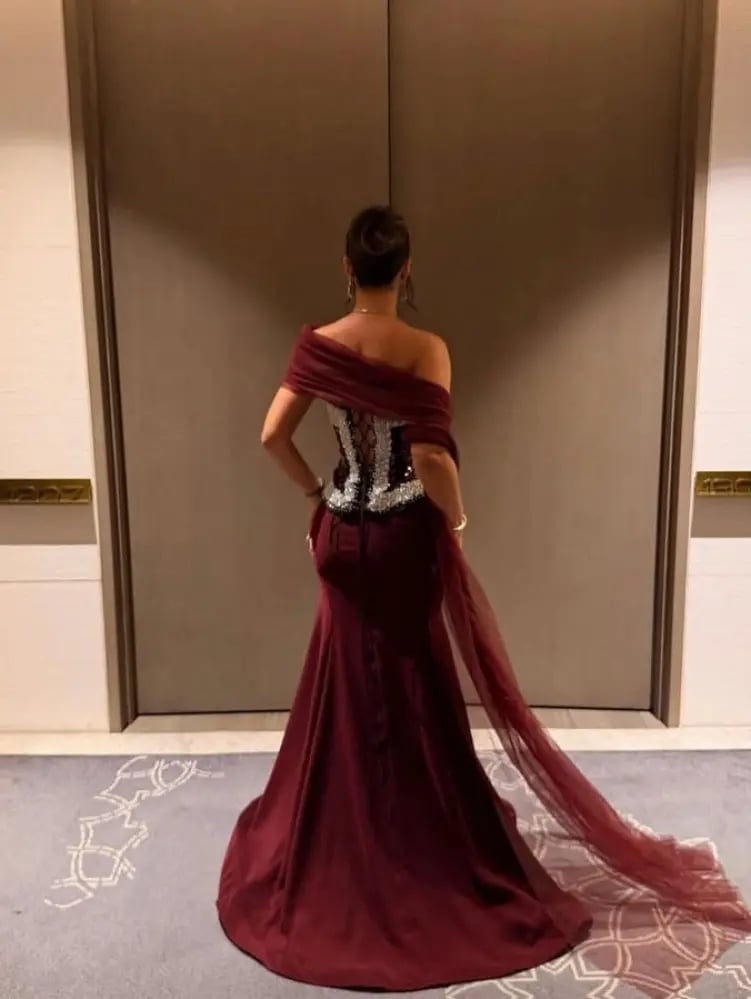 فستان عنابي سهرة L001