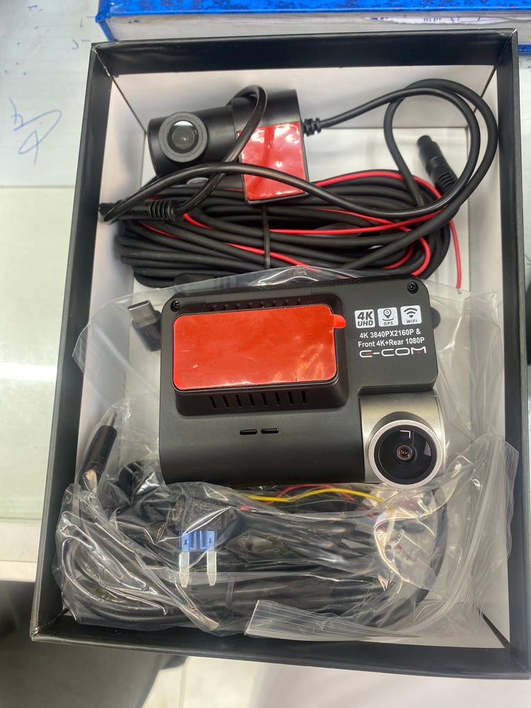 كاميرا سيارة E-COM E810 4K HDR أمامية وخلفية مع Wi‑Fi