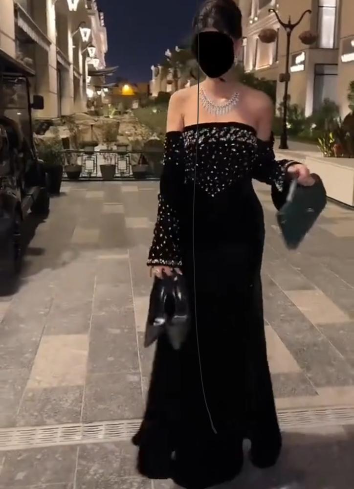 فستان ميساء